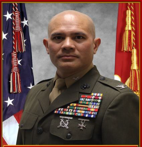 Col Robert Barnhart